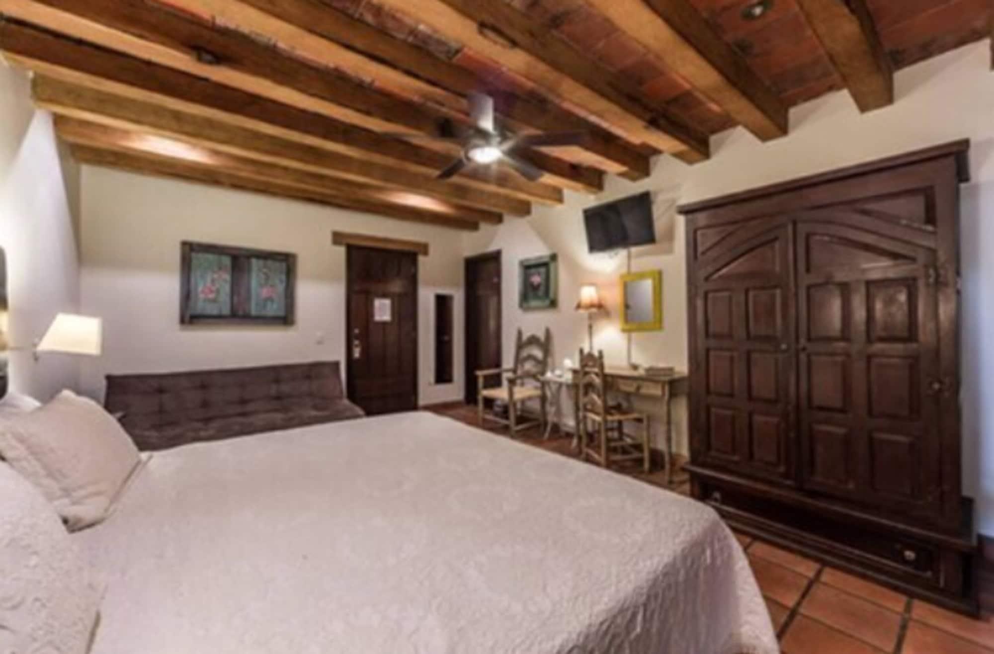 Quinta San Carlos Hotel